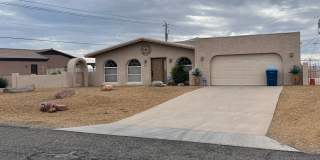 Beautifully Fully Furnished Longterm Pool Home Gallery 1