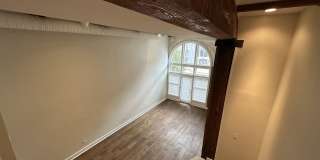 435 S FRONT Gallery 5