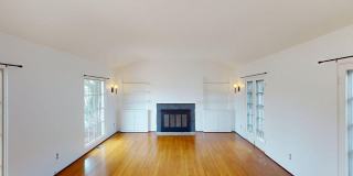 750 F Avenue - Just 1/2 block to Coronado Unified Schools Gallery 1