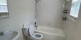 1106 W 22nd #3 Gallery 20