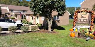 Remodeled 2Bedroom Townhouse Gallery 1