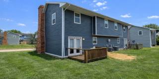 Spacious Southside Duplex Gallery 28