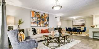 The Veranda Gallery 17