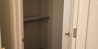 Nestled 3 bedroom, 2 bathroom in Fruitvale area Gallery 11