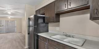 Cozy 2 Bed 1.5 Bathroom in Temple Terrace Gallery 19