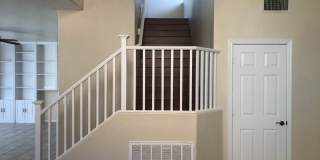 LARGE 5 BDRM HOME W/ 3 FULL BATHS. Gallery 9