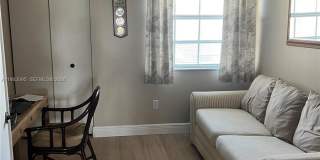 2525 SE 19th Pl Gallery 8