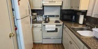 166  4th St West Gallery 3