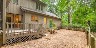 Gorgeous Home in Ironwoods Neighborhood Chapel Hill Gallery 23