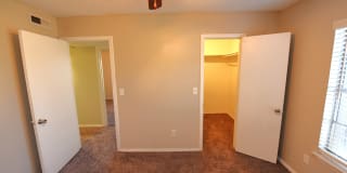 Raintree Meadows Apartment Homes Gallery 15