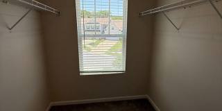 Updated 3 Bedroom Townhome with Harrisburg Schools Gallery 17