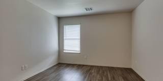 3 Bedroom 2 Bath 2 Car Garage - Edmond Schools Gallery 36