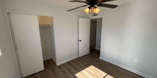 1000 W Elna Rae ST Gallery 10