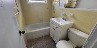 812 10th Street Gallery 13