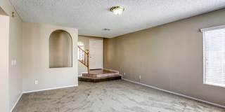 4 Bedroom Home in Henderson! Close to Shopping & Restaurants! Gallery 8
