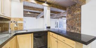 651 S Monarch Street unit: 104 Gallery 7