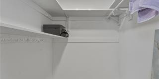 3702 NE 171st St Gallery 11