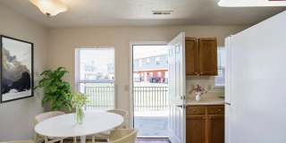 Chariot Pointe apartments Gallery 23