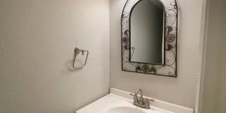 Great Condo for lease in North Austin! Gallery 15