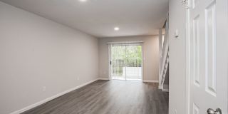 Oak Terrace Gallery 3