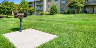 Gainsborough Court, Churchill Mews, and Copperfield Square Apartments & Townhomes Gallery 24