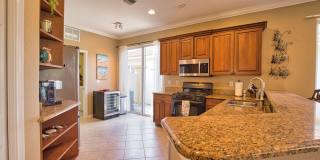 Seasonal Short-Term 2 Bed 2 Bath Single Family Home located in Venetian Golf and River Club! Gallery 7