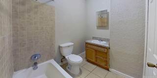 5-Bedroom Home in Springfield! Gallery 19