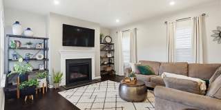133 LIMPKIN Avenue Gallery 11