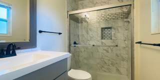 4 Bedroom Home with Large Family Room, Huge Fenced Yard, Workshop & Pool Gallery 26