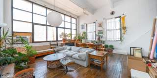 5 Delavan Street Gallery 1