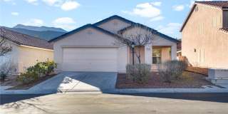 4033 Baxter Peak Street Gallery 1