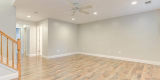 20362 HARTWELL Street Gallery 32