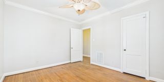 2912 Oberlin Road Gallery 40