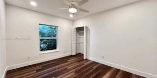 4350 Palmarito St Gallery 21