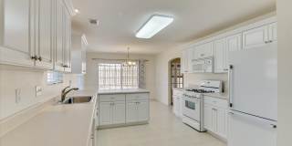 443 Surrey Park Drive SE Gallery 15