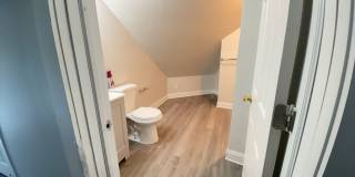 345-347 Bay St. Gallery 8