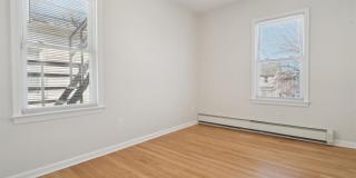 403 Abington Avenue Gallery 14