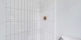 Whitney Court Gallery 62