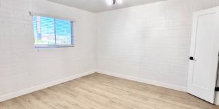 3524 N Miller Rd Gallery 23