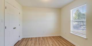 1101 Century Oaks Drive lot: B Gallery 17