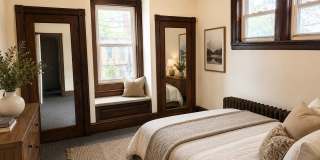 Spacious 6-Bedroom Rental in North Philadelphia | Small Dogs Welcome Gallery 27