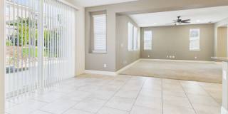Solar Home Spacious 5-Bedroom in Blackstone with Resort Style Amenities Gallery 16