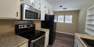1805 Castleton Court Gallery 11