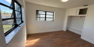 1430 NW 176th Ter Gallery 12