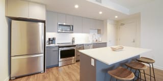 Shoreline Gateway Gallery 30