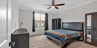 6890 Peachtree Dunwoody Road Gallery 16