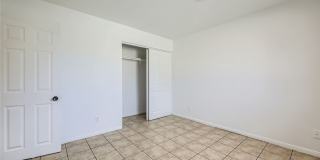 2133 Ellis Street Gallery 13