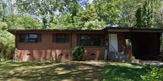 3 Bed and 2 Bath in East Point! Gallery 1