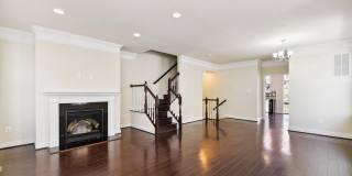 67 LINDEN Place Gallery 15