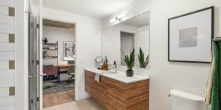 8th & Republican Gallery 15